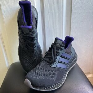 Men’s Adidas Ultra 4D - Size 13 (no box)
HP9736 (Ultra 4D x Rich Mnisi "Pride")